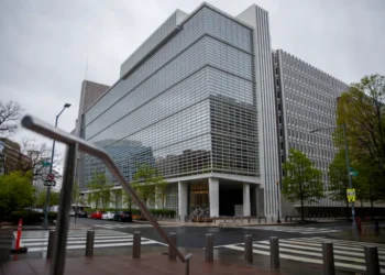 الاتفاق على افتتاح مكتب للبنك الدولي وتعيين ممثل لصندوق النقد في دمشق