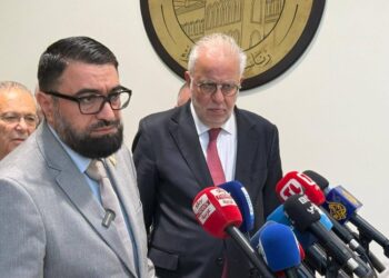 سوريا تطالب لبنان رسميًّا بحل ملف المعتقلين وتسليم تابعين للنظام البائد