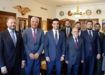 سوريا تسعى للحصول على منحة المليار من البنك الدولي.. ووفد رفيع في واشنطن للاندماج مع النظام المالي العالمي