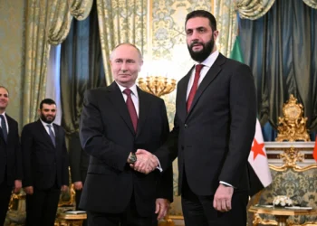 أول تعليق من الرئيس الشرع ونظيره الروسي على لقائهما في موسكو