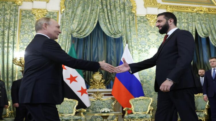 العلاقات الدبلوماسية كأداة رمزية في توجيه الرسائل السياسية.. قراءة في زيارة الرئيس أحمد الشرع إلى موسكو