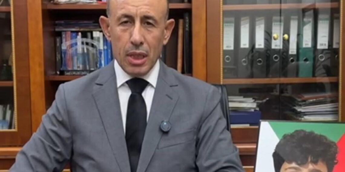 ما حقيقة “انشقاق” زياد زهر الدين “القنصل” السوري في دبي؟