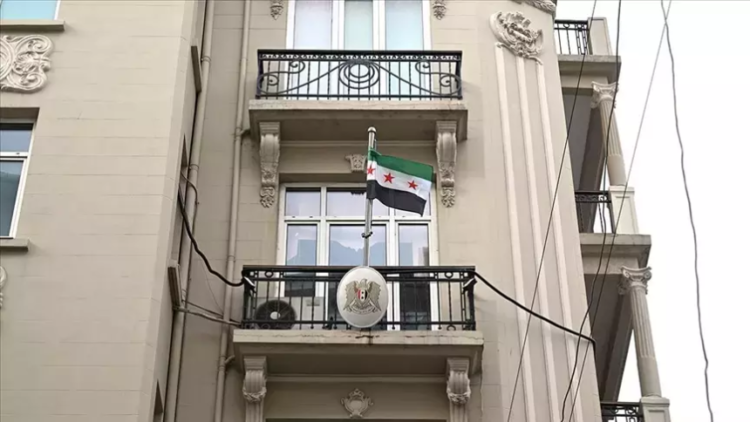 سوريون في تركيا يطالبون بإعادة افتتاح القنصلية السورية في غازي عنتاب