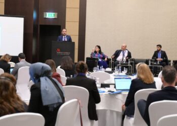 توقيع اتفاقية لتفعيل المنحة القطرية السعودية لدعم الرواتب في سوريا