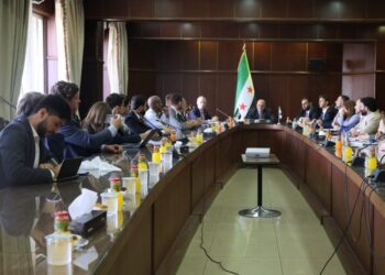 الشعار يجتمع مع عشرات رجال الأعمال العرب والأجانب في دمشق