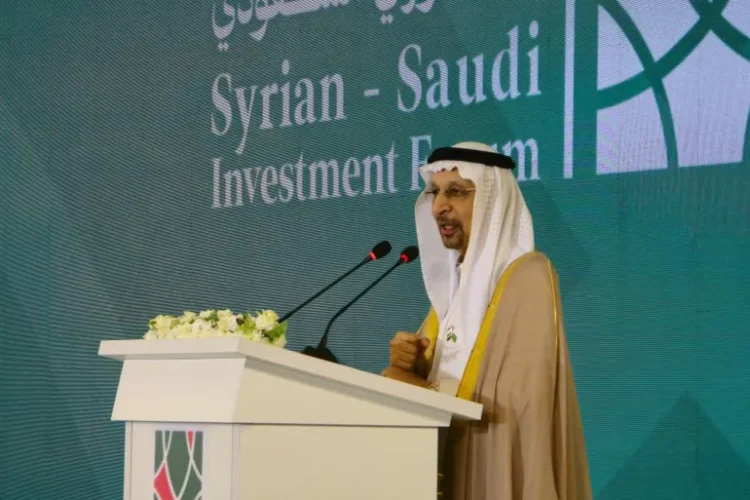 السعودية تعلن قرب انطلاق “الكثير من الاستثمارات” في سوريا