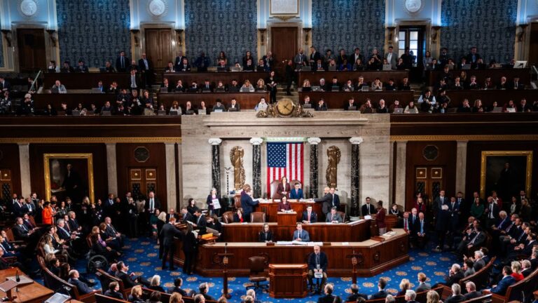 خطوة جديدة للكونجرس الأمريكي.. هل يرفع عقوبات “قيصر” عن سوريا؟