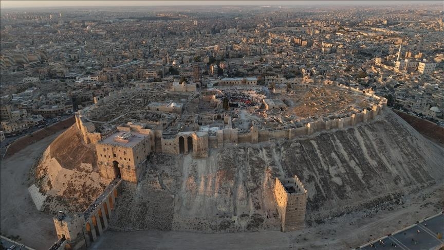 فريق مشترك لترميم التراث العثماني المتضرر في حلب