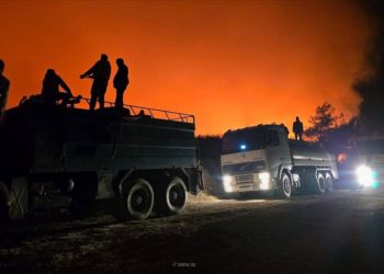 اندلاع مواجهات جديدة ضد ألسنة اللهب في الساحل السوري