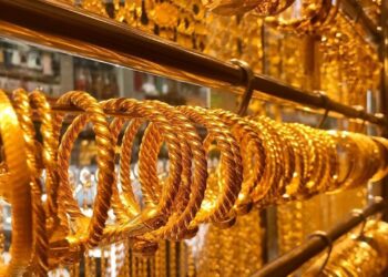 انخفاض طفيف للذهب مع استقرار سعر صرف الليرة السورية
