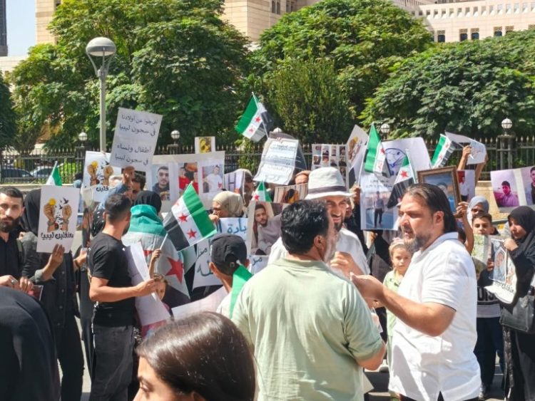 اعتقال شقيق الشيخ رائد المتني يعمّق الأزمة ويشعل الغضب في السويداء