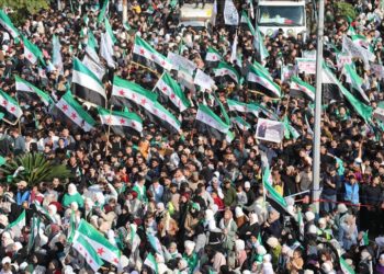 الساحات تجمع السوريين.. والفرح لم ينقص بعد مرور عام على التحرير