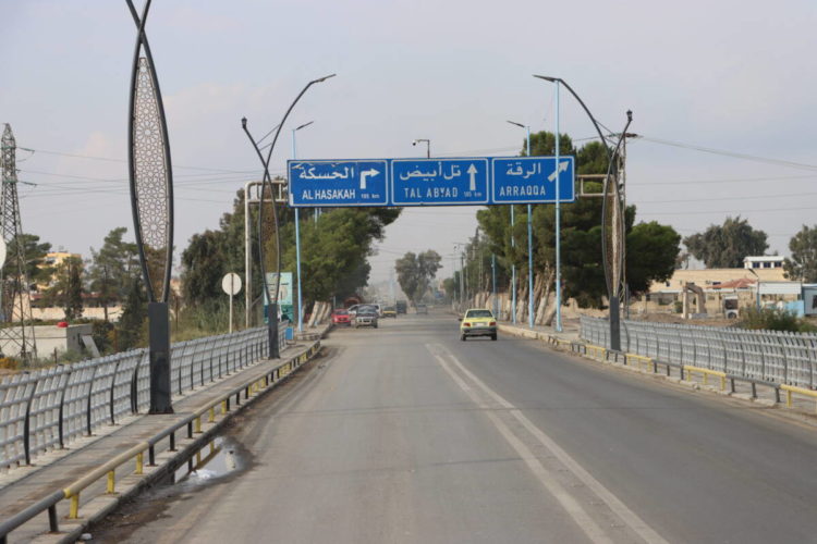 مع اقتراب نهاية المهلة.. خوف وترقّب في أوساط الأهالي بمناطق سيطرة قـ.سـ.د