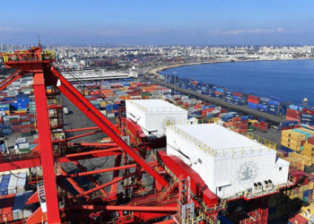 خاص | تحقيق جديد يفضح اختلاسًا بمليارات الليرات في عقود سابقة لاستيراد الدقيق