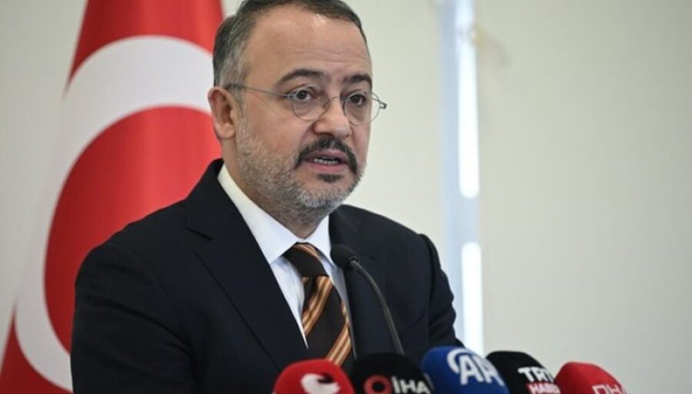 وزير الخارجية السوري يلتقي نظيره الفرنسي وسط جهود أوروبية لاستعادة العلاقات