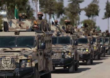 الجيش السوري يحشد مزيدًا من قواته على جبهة دير حافر