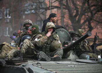 تحقيق يكشف خديعة روسية للزج بشبان سوريين وعرب في جبهات الحرب