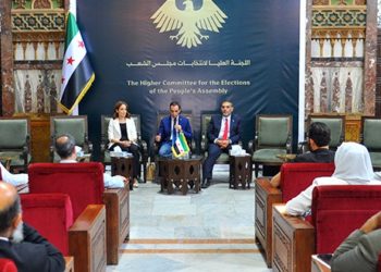 اللجنة الوطنية للاستيراد والتصدير تسمح باستقدام الفروج المجمد