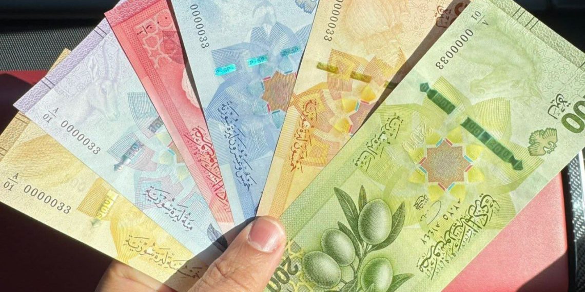 الليرة السورية والذهب يسجلان استقرارا