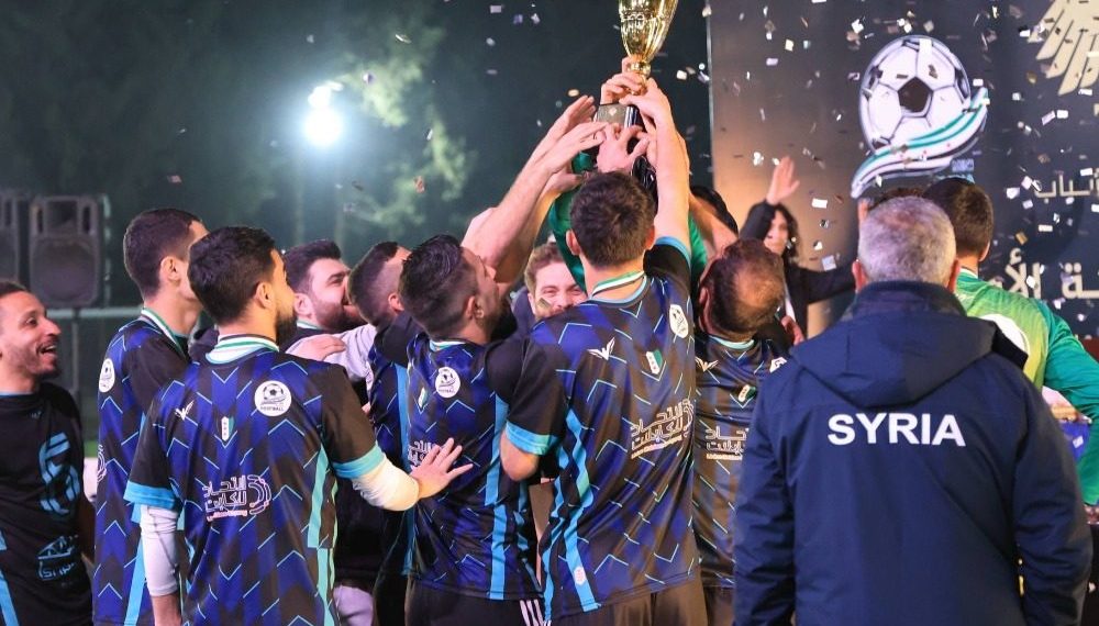 عودة أستراليين من عوائل تنظيم الدولة إلى مخيم روج بعد رفض بلادهم استقبالهم