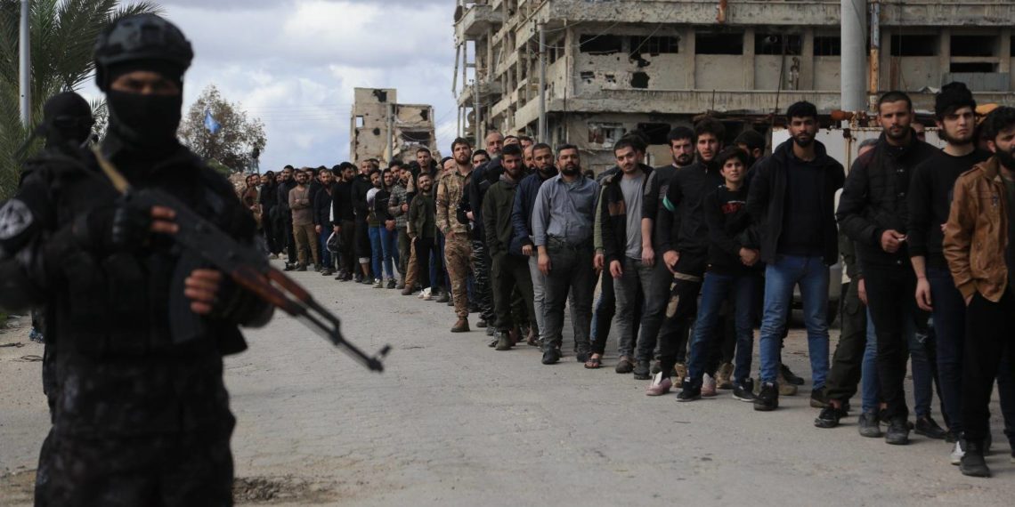 ليلة العيد.. “قسد” تتبادل دفعة كبيرة من المعتقلين مع الحكومة