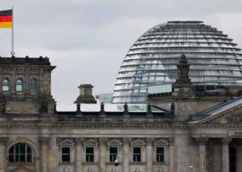 ألمانيا تبدأ محاكمة قائد ميليشيا استهدفت متظاهري حلب