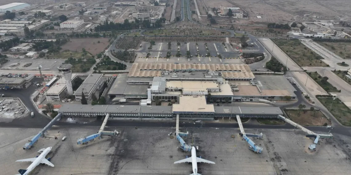 الكشف عن قضايا اختلاس كبيرة في معبر نصيب ومطار دمشق