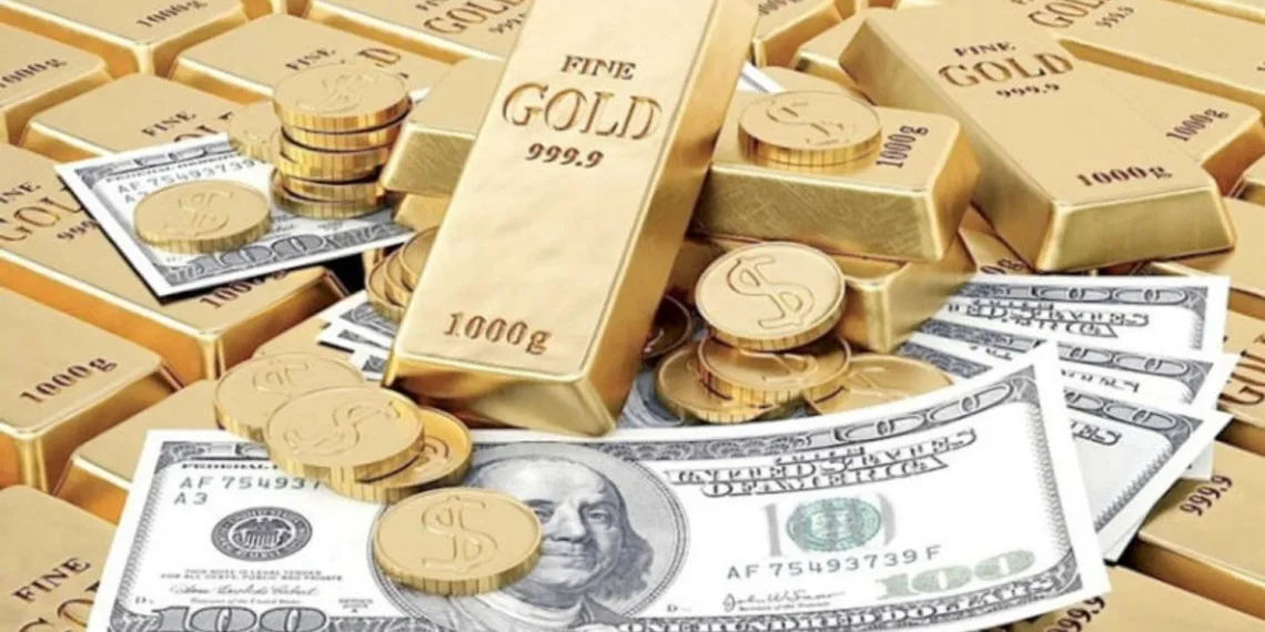 الذهب والدولار في مهب الريح.. تعافي العملة الأمريكية وسط ضبابية الحرب مع إيران