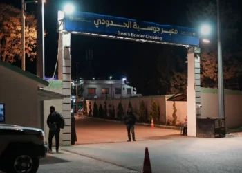 عودة عشرات آلاف السوريين من لبنان.. والاستنفار مستمر لاستقبال العائدين