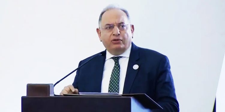 إيقاف المطالبات المالية بحق الموفدين تمهيداً لتسوية شاملة