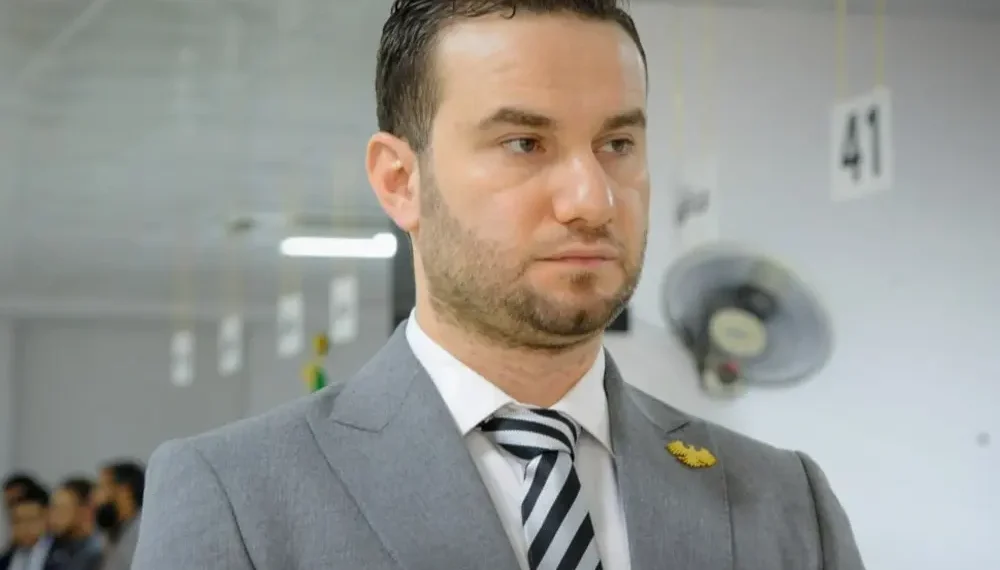 العدالة الانتقالية في سوريا.. تحضيرات لإعلان وشيك ورسالة للهاربين