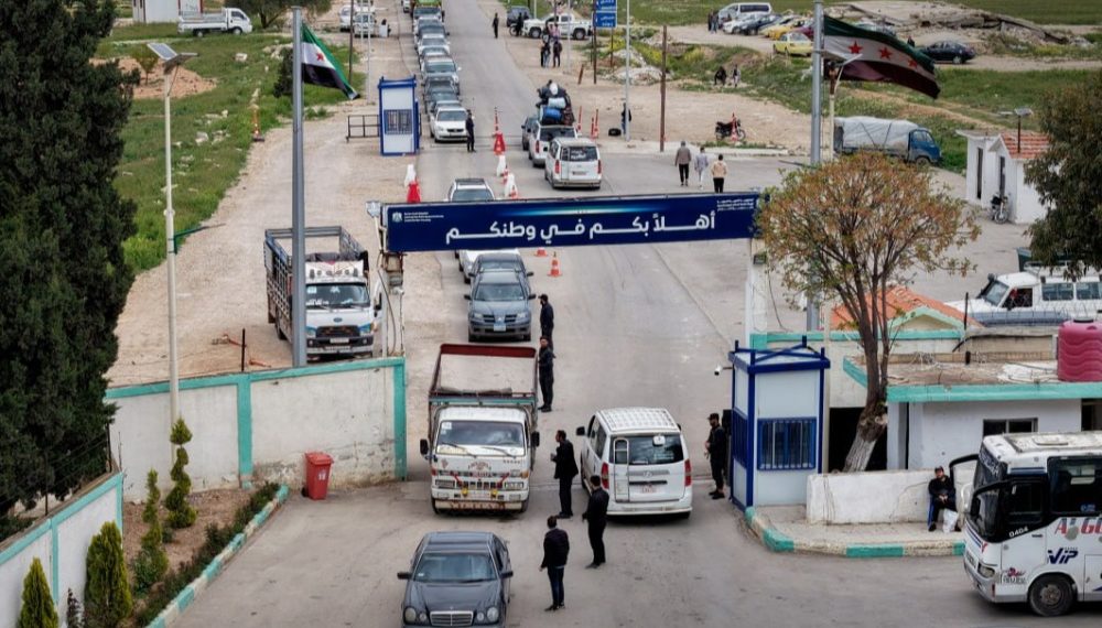 منفذ جوسيه الحدودي يشهد حركة نشطة واستنفاراً كاملاً لاستقبال العائدين من لبنان