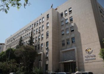 وزارة المالية تصدر التعليمات التنفيذية للمرسوم “68” بشأن زيادة الرواتب والأجور