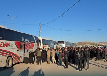 قافلة جديدة لعودة أهالي عفرين من الحسكة.. خطوة جديدة نحو إغلاق ملف النزوح