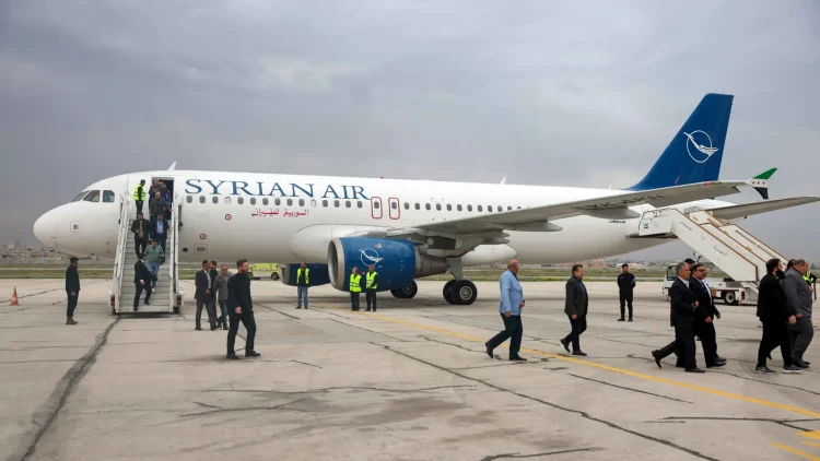 المركزي يفتح باب المدفوعات العالمية.. هل تنتهي عزلة القطاع المالي؟