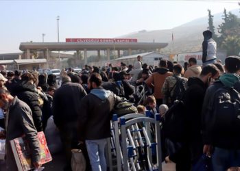 تقرير: عودة أعداد كبيرة من اللاجئين السوريين