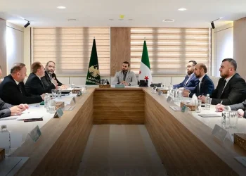 لجنة تسعير المواد البترولية تعقد أول اجتماع لها وسط مطالب بخفض أسعار المحروقات