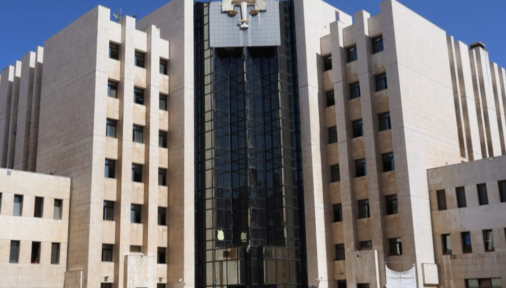 وزارة العدل: نتابع ملف مجدي نعمة ضمن قضايا الموقوفين السوريين في الخارج