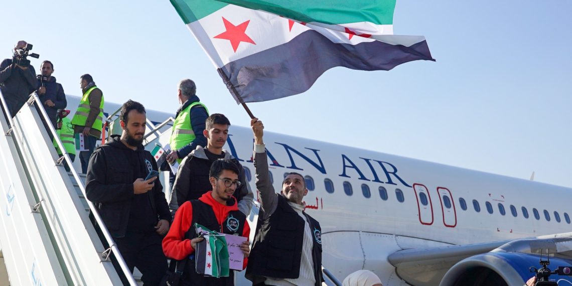 العلم السوري يرفرف مجدداً في أجواء أوروبا خلال أيام
