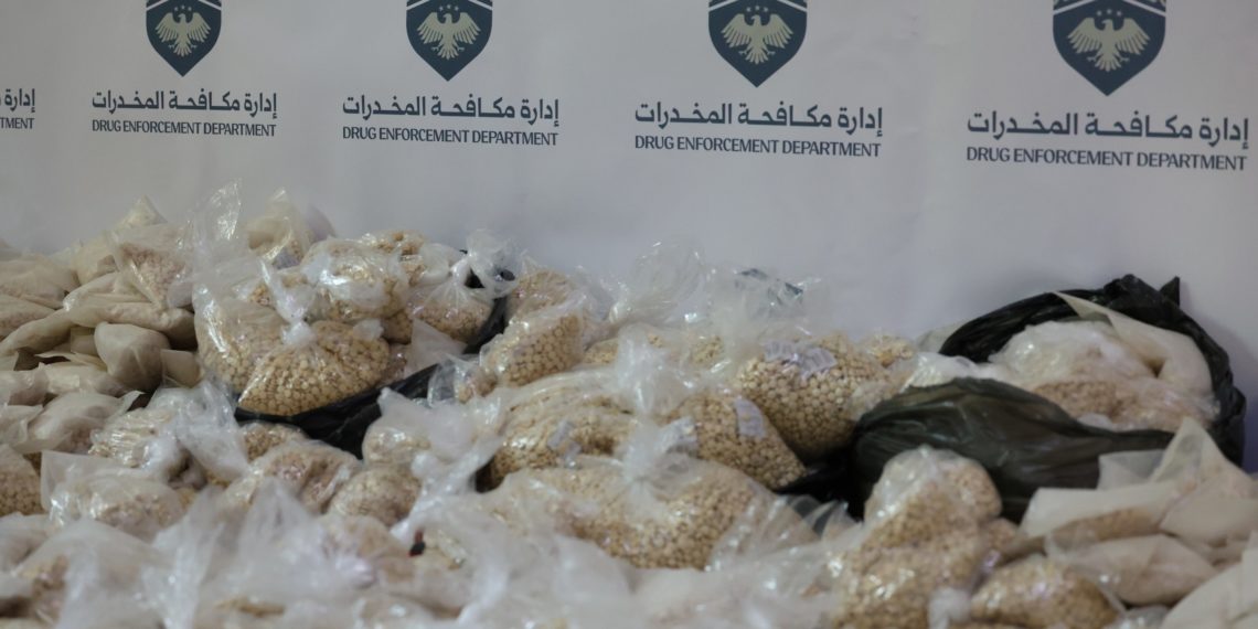 الأضرار الصحية والنفسية للإدمان.. حقائق صادمة