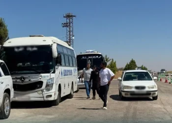 خروج عشرات العائلات من السويداء باتجاه دمشق.. الأسباب والدلالات