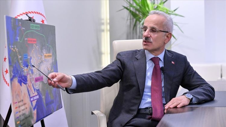 يبدأ من حلب.. ممر تجاري بديل لمضيق هرمز وتعاون سوري إماراتي تركي لتطوير النقل
