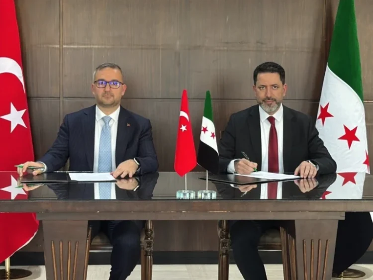 المركزي يوقّع اتفاقاً لفتح حساب رسمي في تركيا