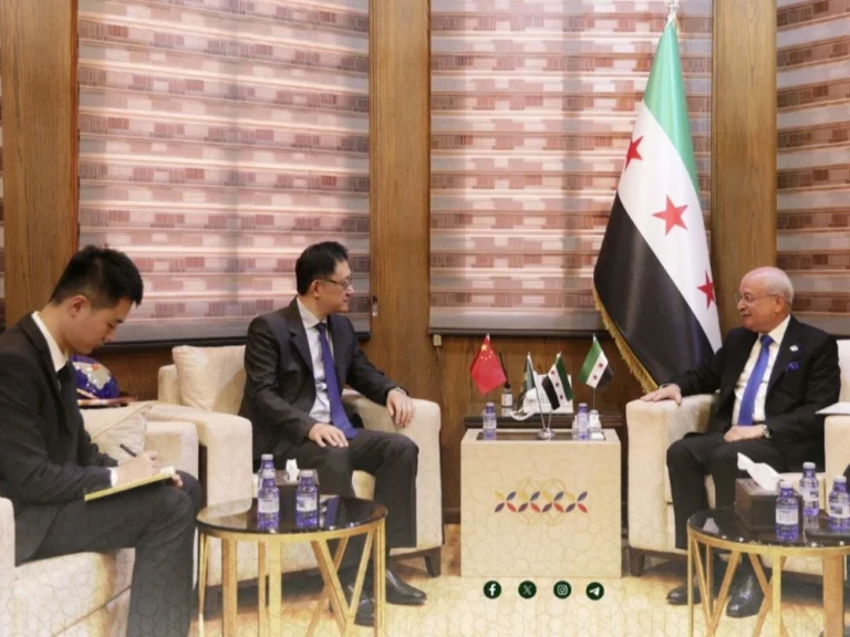 سوريا – وزير النقل يسعى لجذب الاستثمارات الصينية في مجال إعادة تأهيل البنية التحتية سوريا – وزير النقل يسعى لجذب الاستثمارات الصينية في مجال إعادة تأهيل البنية التحتية