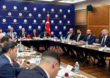 وفد سوري في أنقرة لبحث تسهيل حركة البضائع والمسافرين