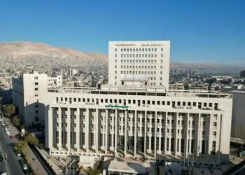 رئاسة الجمهورية تُصدر تعميماً بتجميد المشاريع غير الضرورية