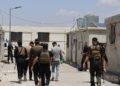 طيارون يواجهون تهم تدمير أحياء سكنية وقتل وتهجير المدنيين