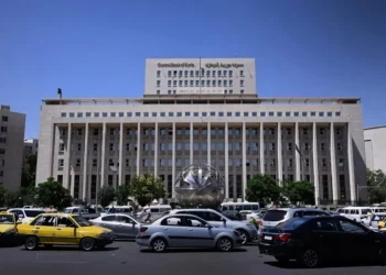 مع قرب نهاية مهلة الإنذارات.. المصرف المركزي يستعد لملاحقة غير المرخصين